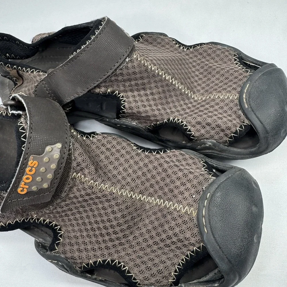 CROCS Swiftwater Mesh Men Size 8 Brown Fishing Hiking Sandals Casual Water Shoes